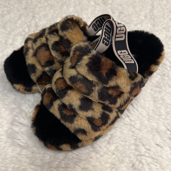 NWT! UGG Kids Leopard Printed Open Toe Slingback Sandals size 3 - Picture 3 of 9